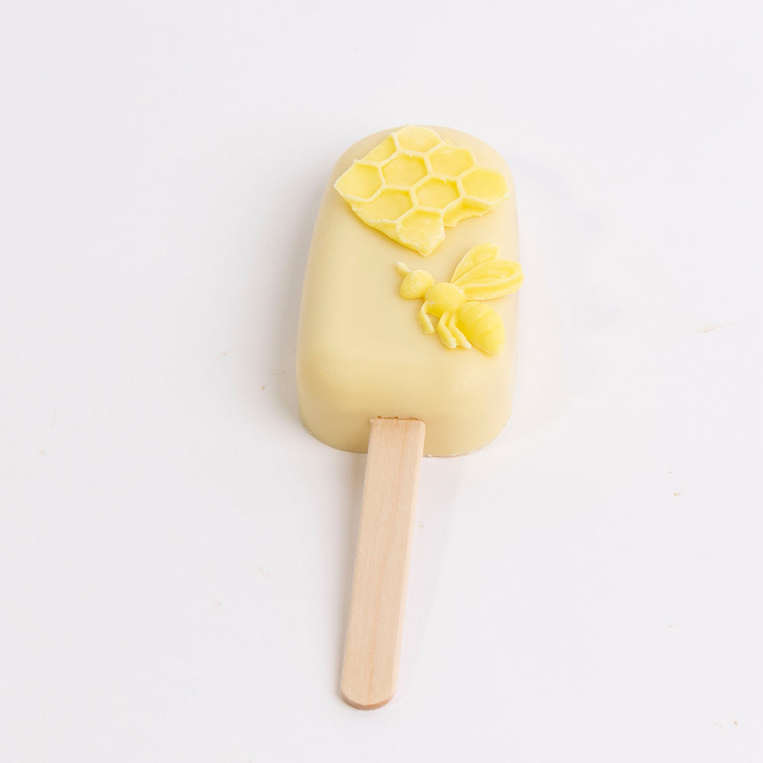 Cakesicles – Bee Theme